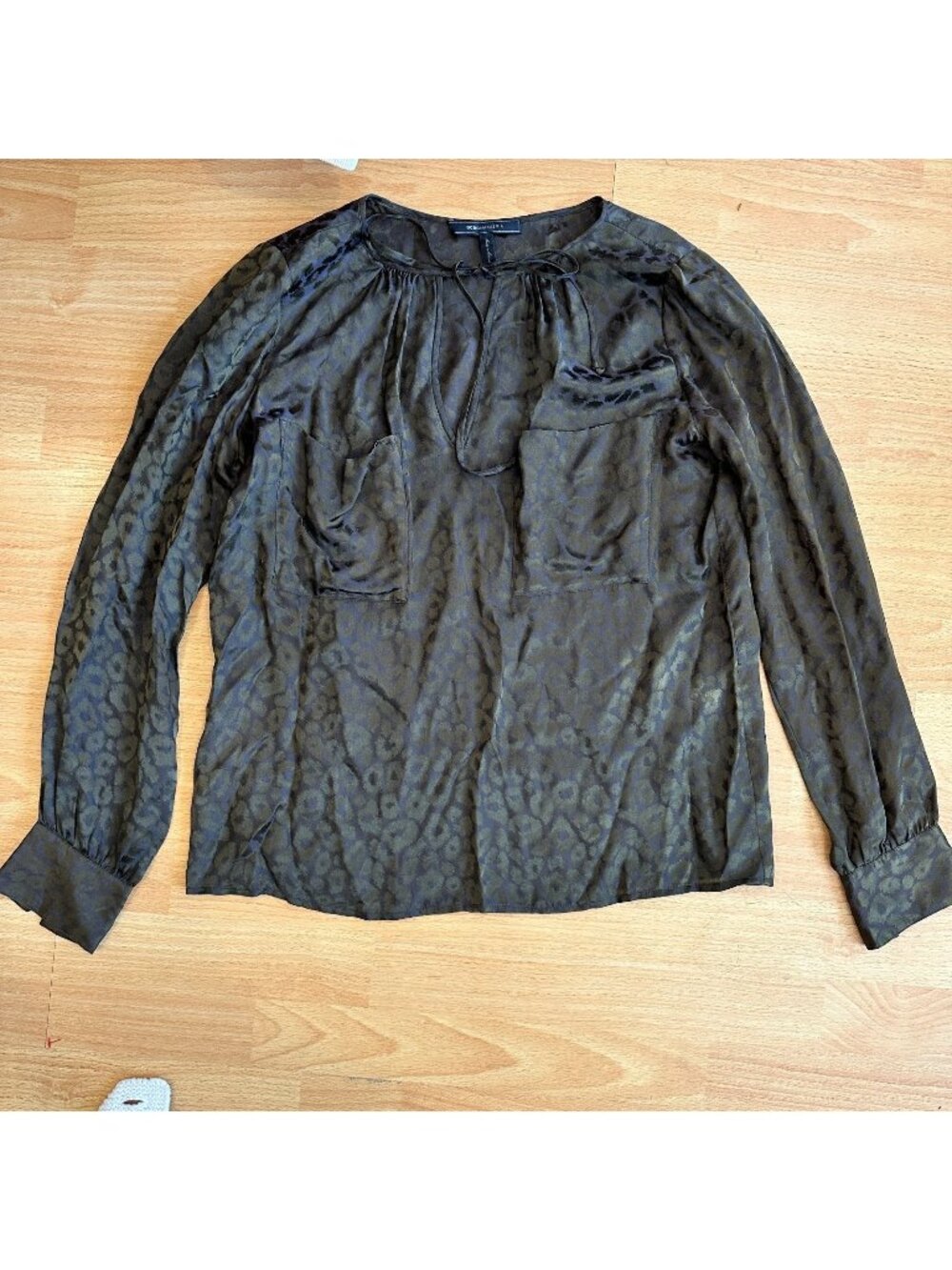 BCBG Maxazria Medium cheetah print green olive army green blouse silk blend